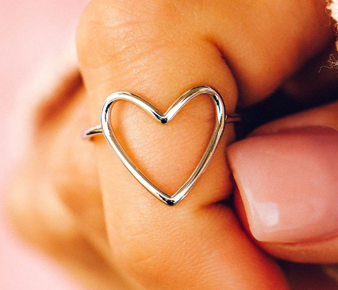 Big Heart Band Ring