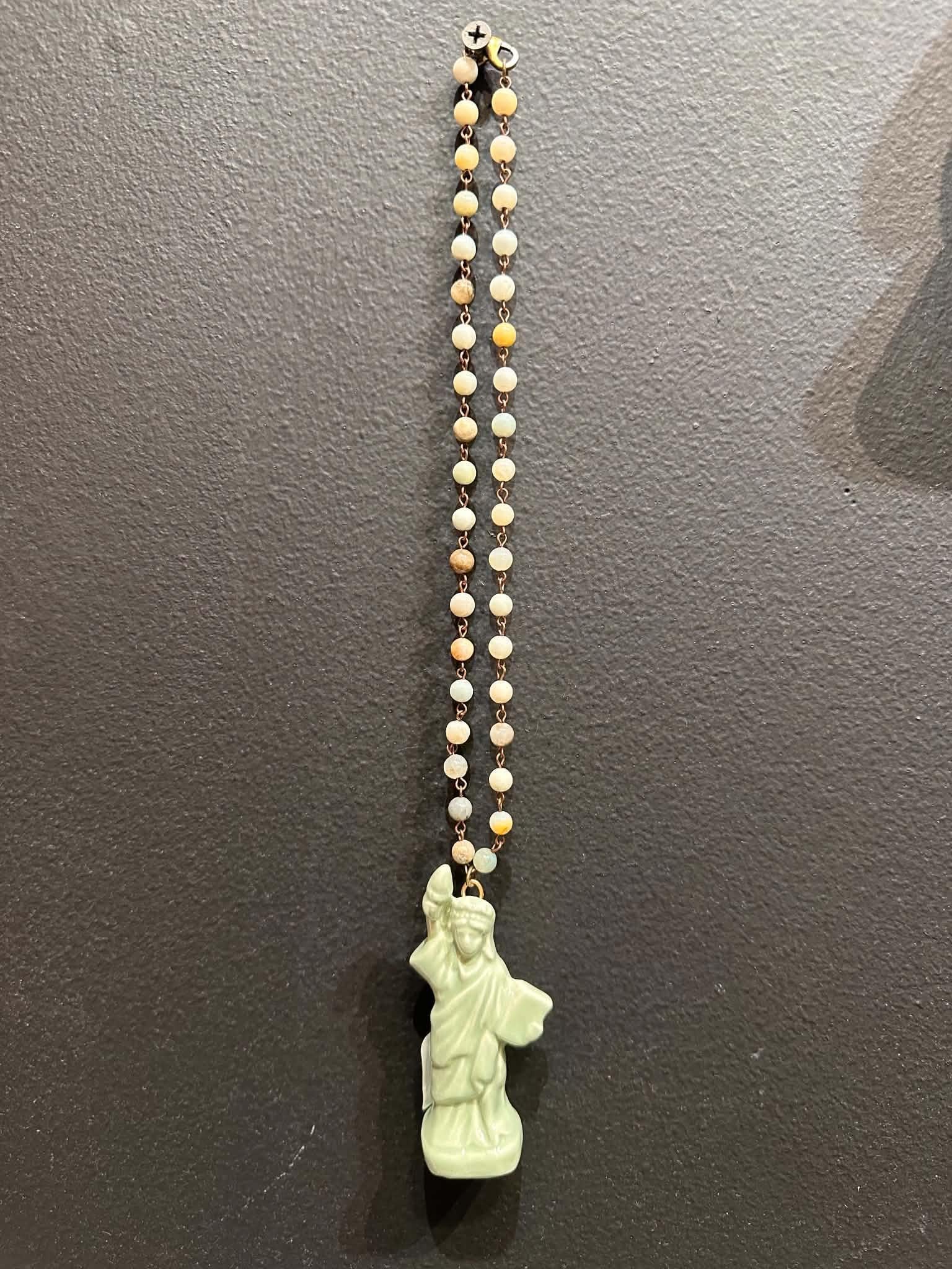 Shaker Necklaces - USA
