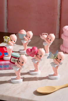SMOKO Kewpie® Holding Things Blind Box