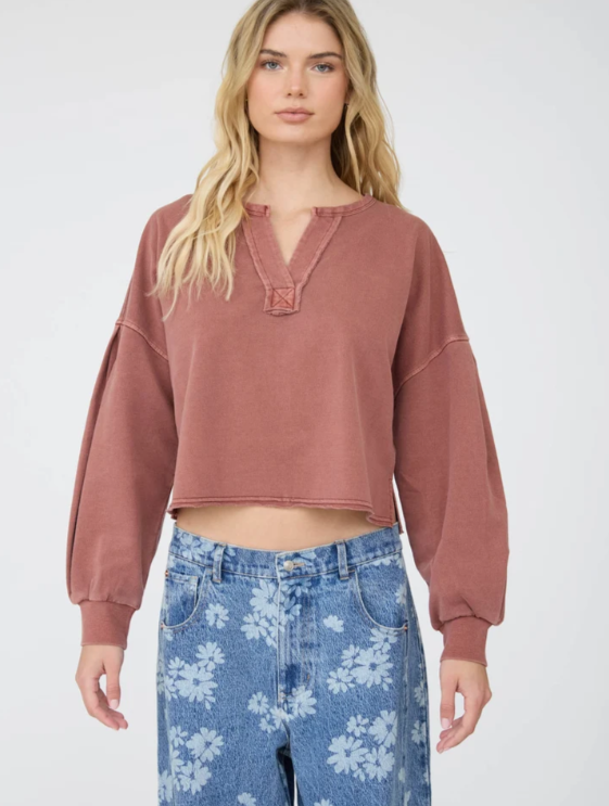 TERRACOTTA NOTCH NECK BOXY LONG SLEEVE KNIT CROP TOP