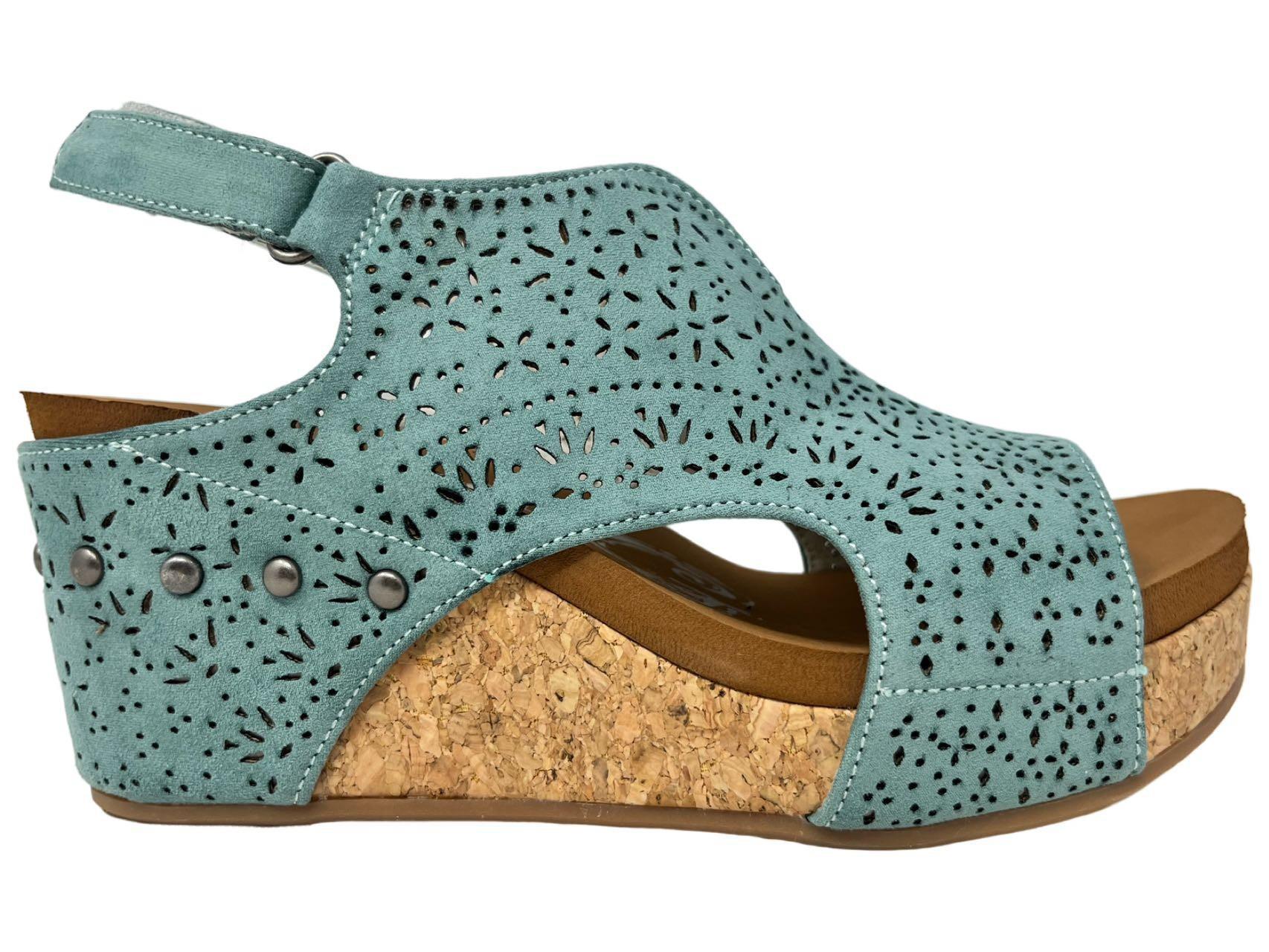 Turquoise Free Fly Wedges