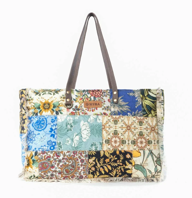 Sundial Hollow Weekender Bag in Multi Patch