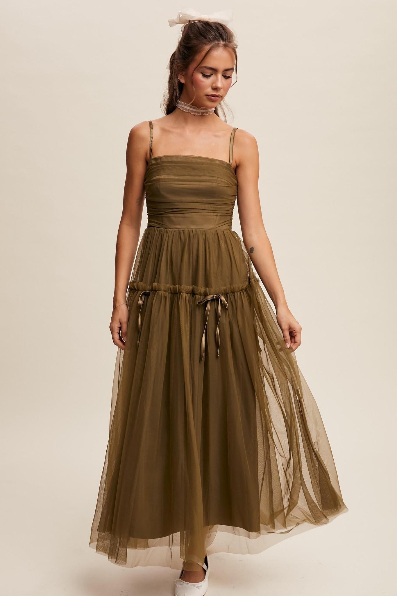 Ruched Tulle Ribbon Detail Midi Dress