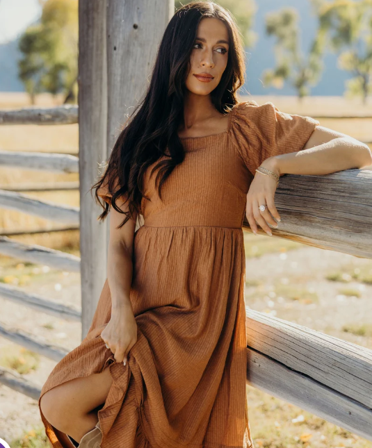 THE TESSI IN PUMPKIN