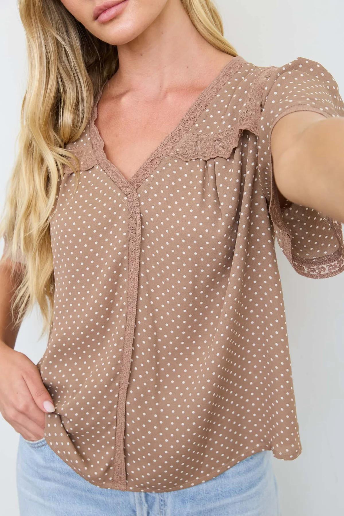 LIGHT BROWN POLKA DOT LACE SQUARE COLLAR SHORT SLEEVE BLOUSE