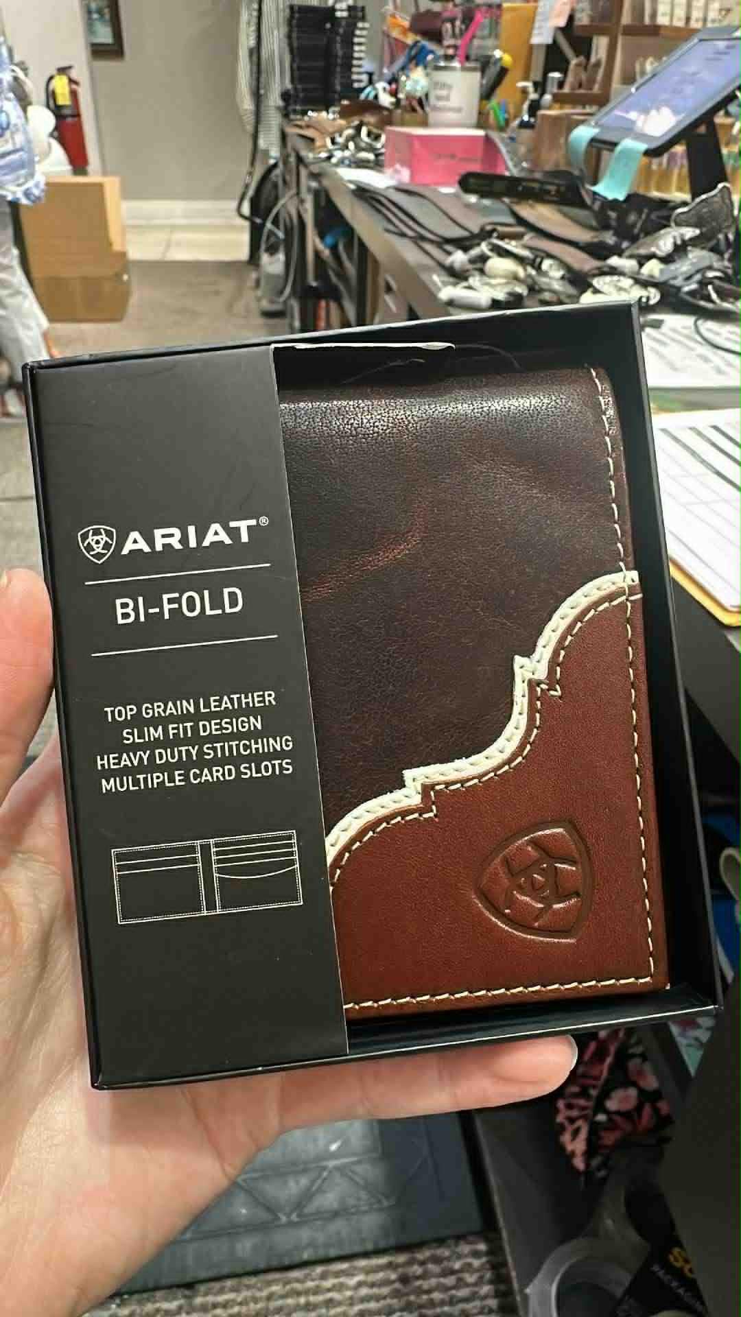 Ariat Two-Tone Shield Wallet