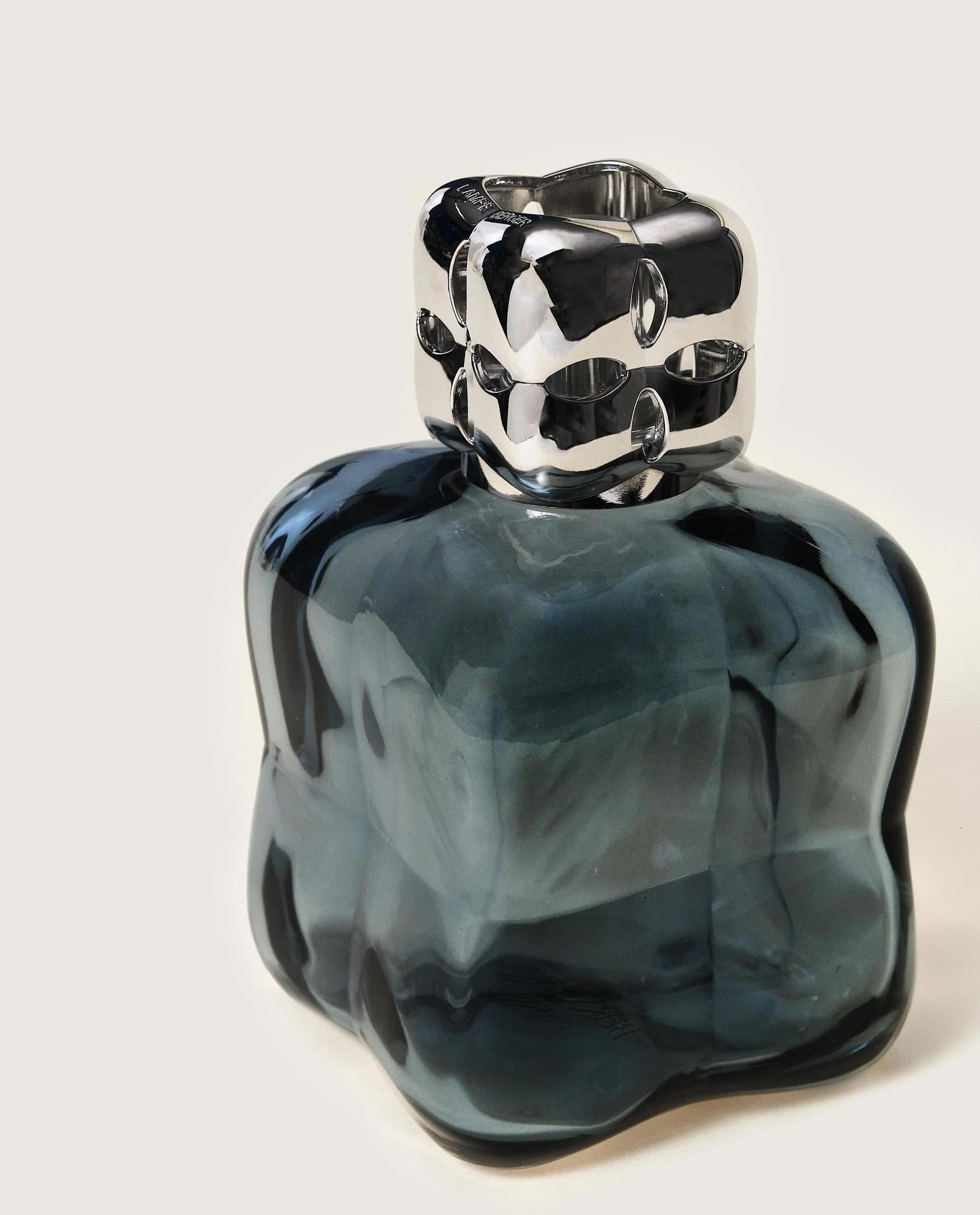 Cozy Steel Blue Fragrance Lamp Gift Set with Ocean Breeze