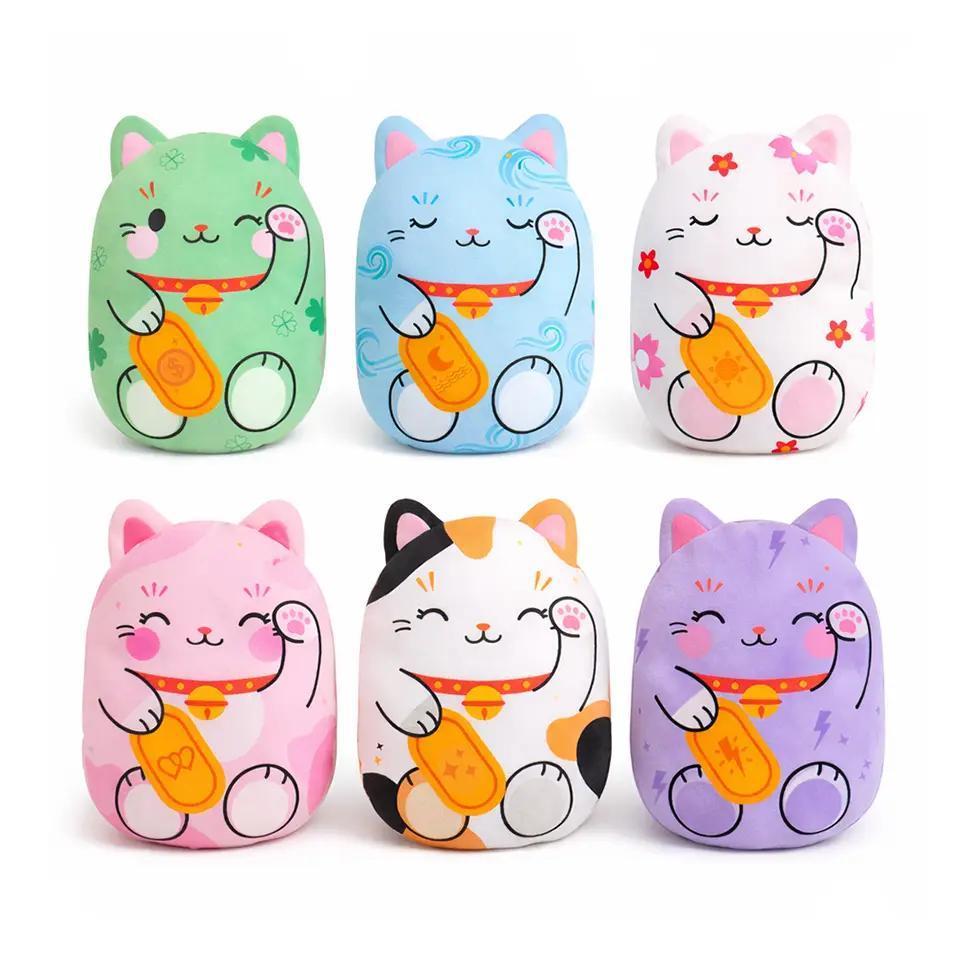 Bubble Stuffed - Mystery Mini Lucky Cats