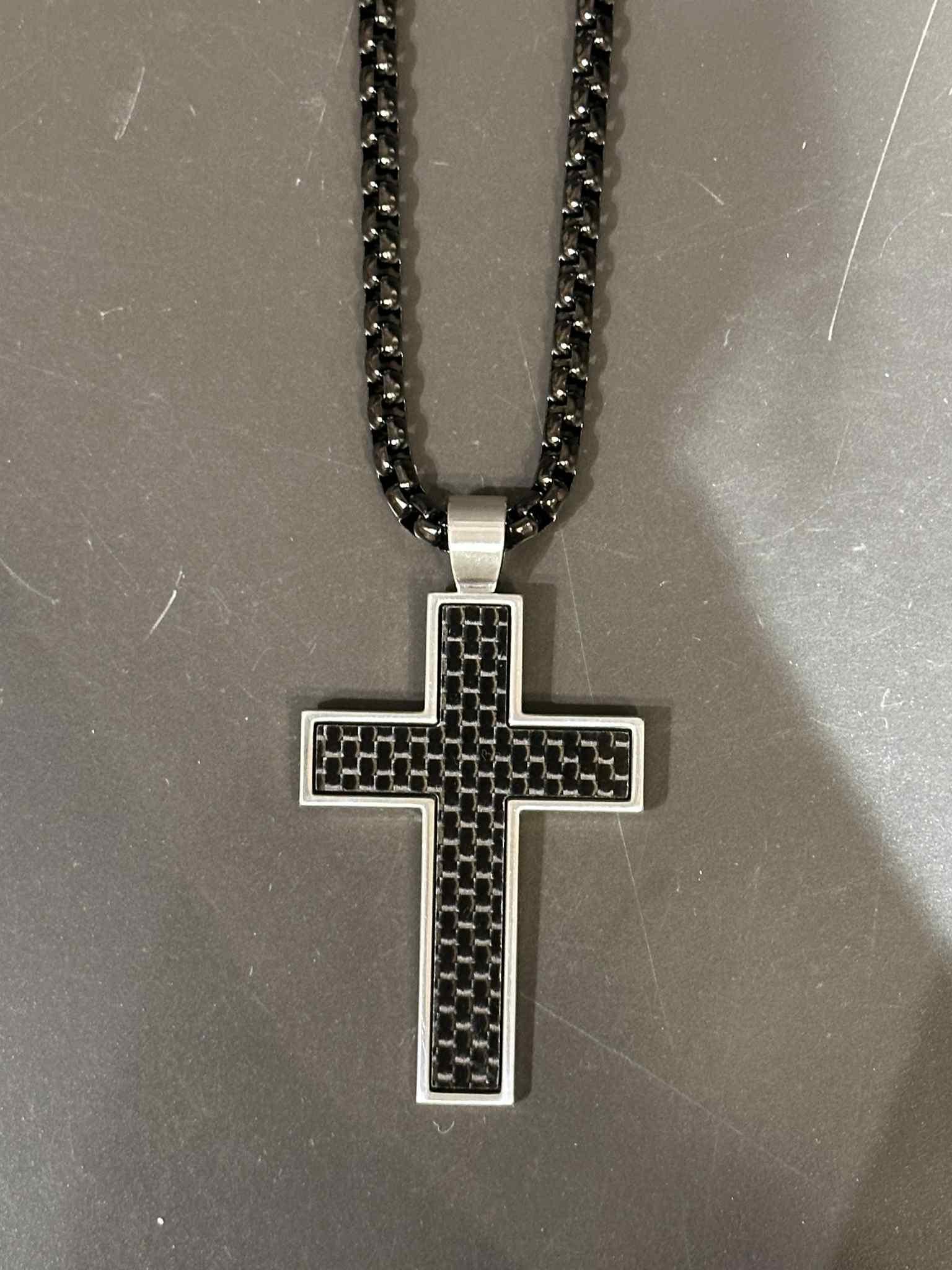 Twister Men's Chain Necklaces