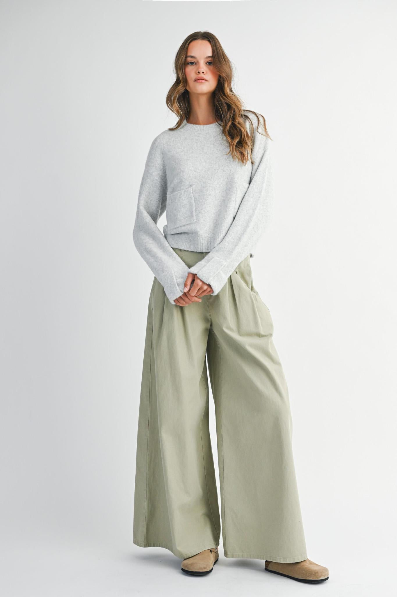 Grey Crew Neck Knit Sweater w/ Front Pockets