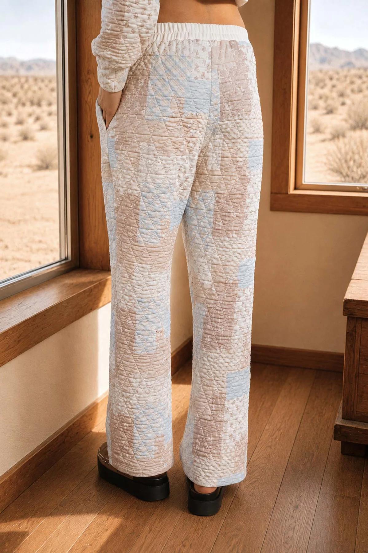 MULTI-PATTERN QUILTED ELASTIC WAIST PANTS