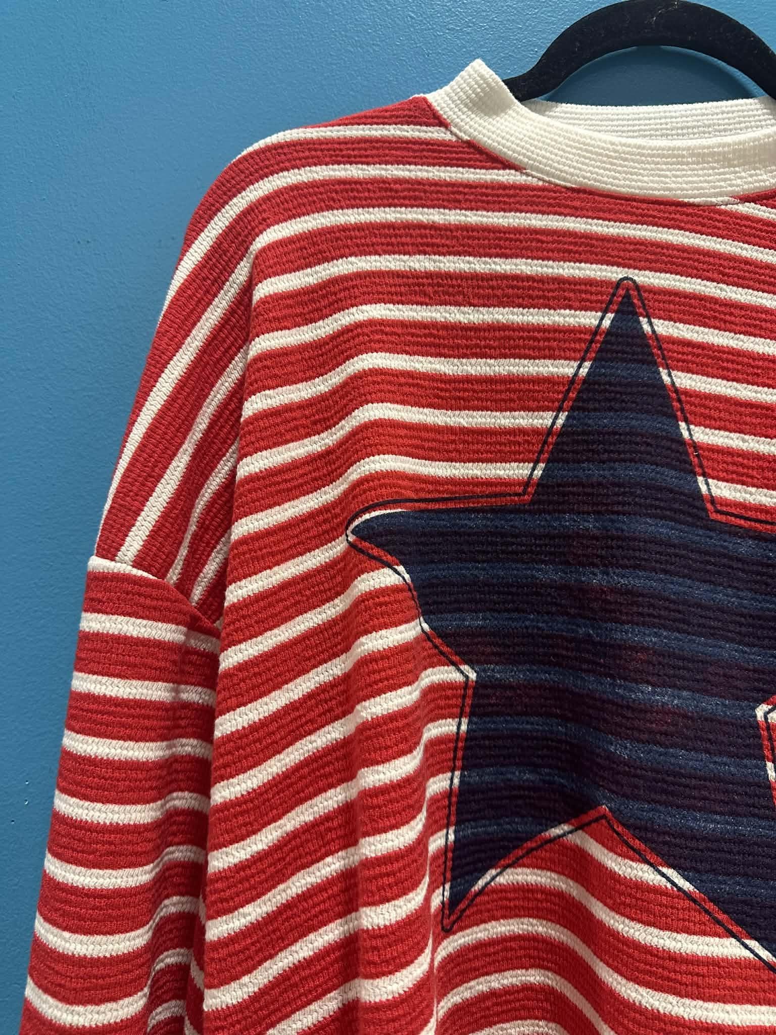 Star Stripe Round Neck Cloudy Knit Top
