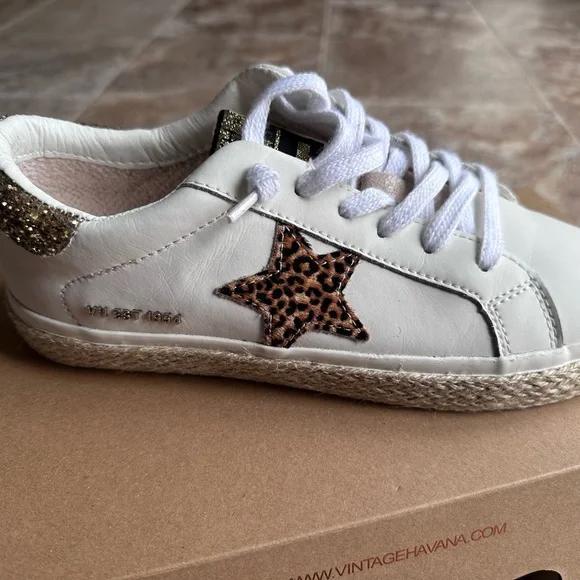 Eliza White Multi Sneakers