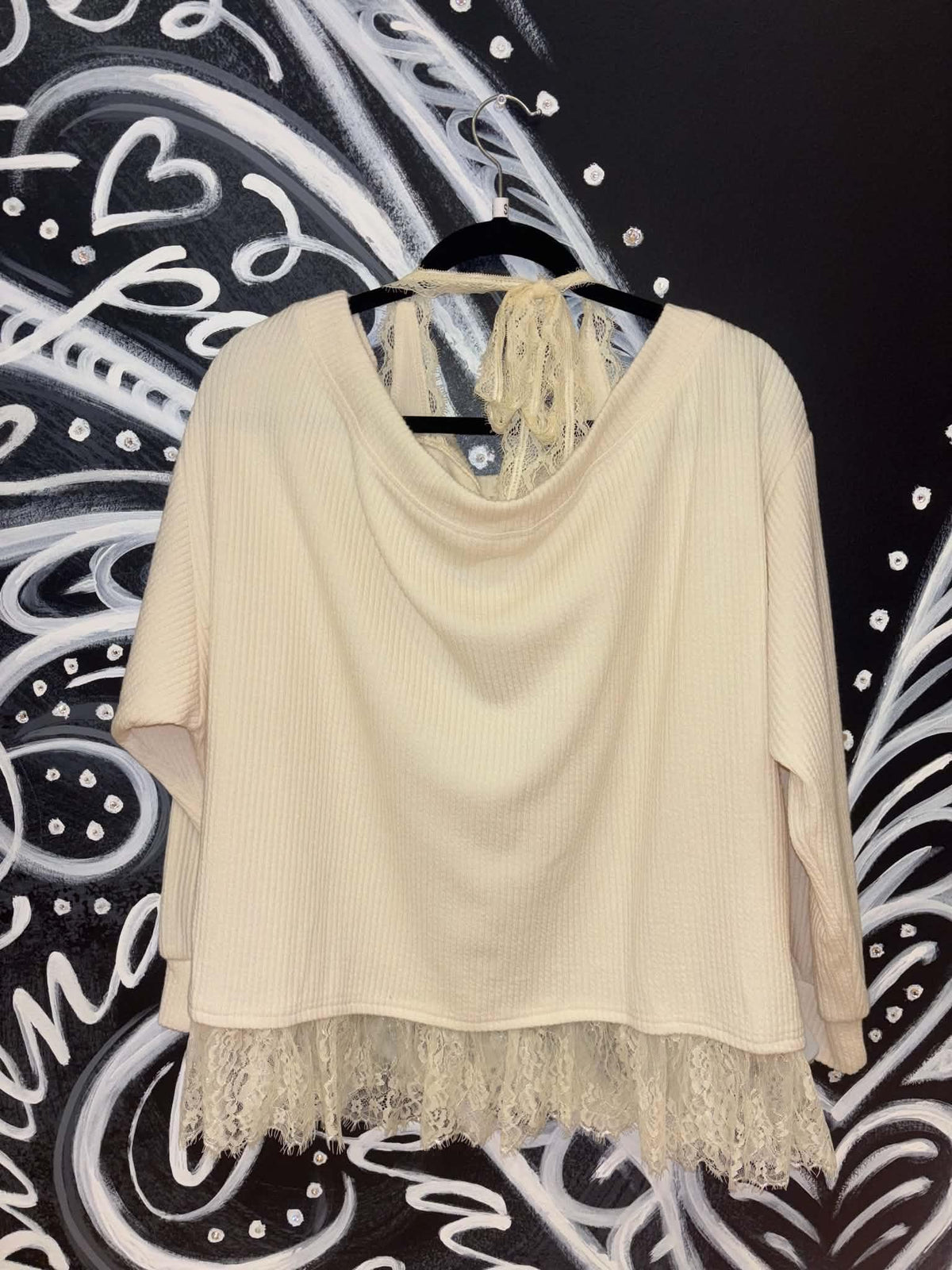 CREAM LAYERED HALTER LACE NECK OFF-SHOULDER KNIT TOP