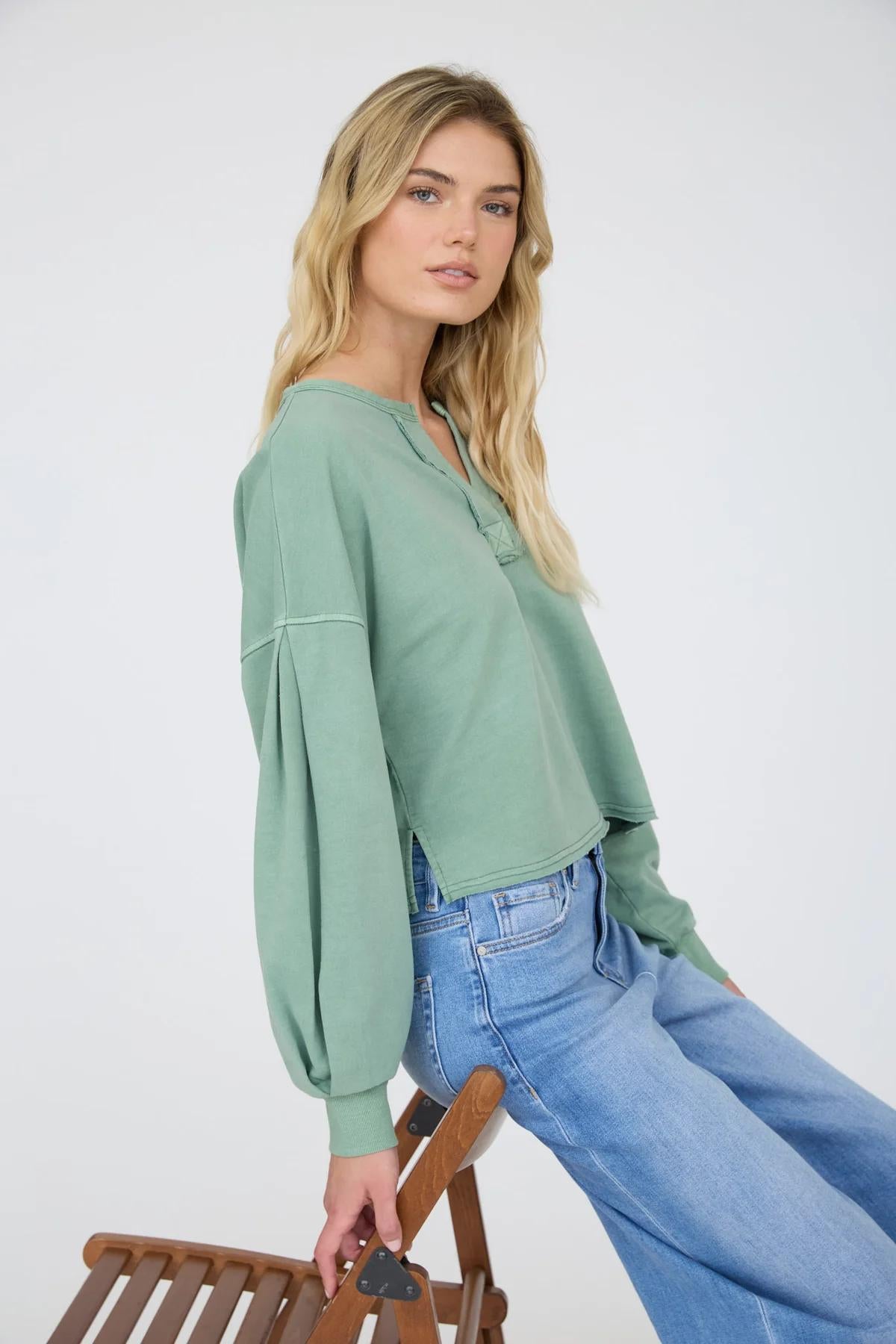 OLIVE NOTCH NECK BOXY LONG SLEEVE KNIT CROP TOP