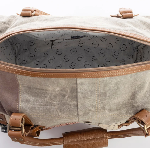 Cave Creek Traveller Bag