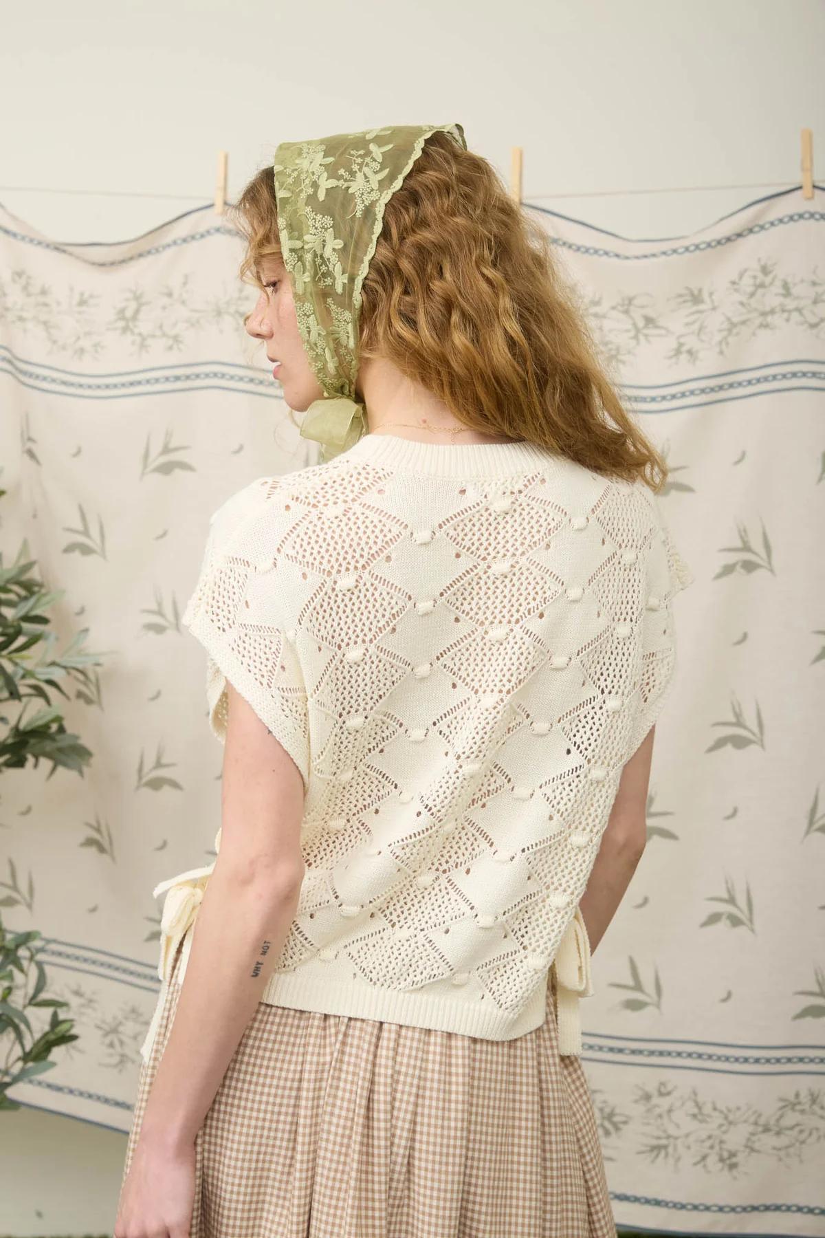 CLIP DOT SHORT SLEEVE SIDE TIE CROCHET SWEATER