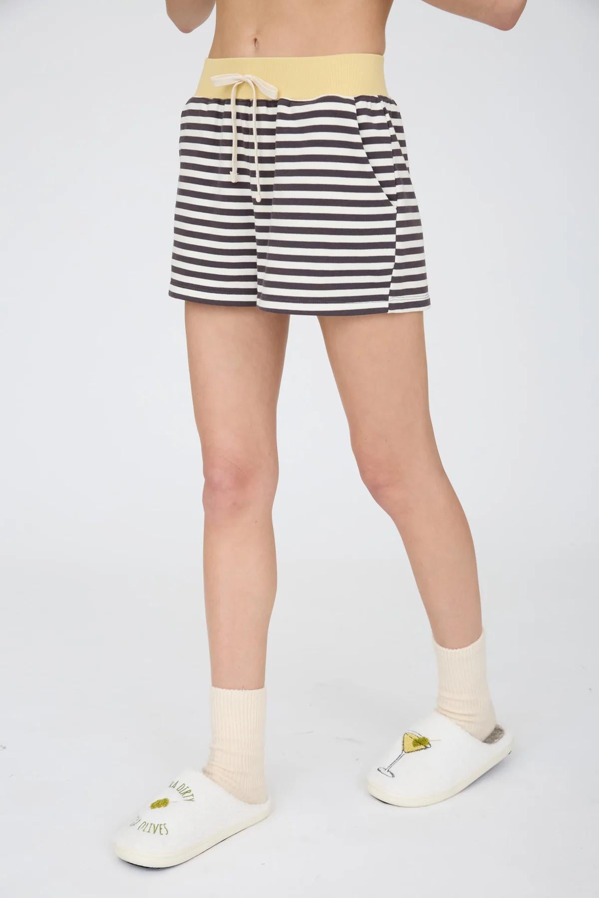 CHARCOAL BUTTER STRIPED CONTRAST RIBBED WAIST KNIT SHORTS