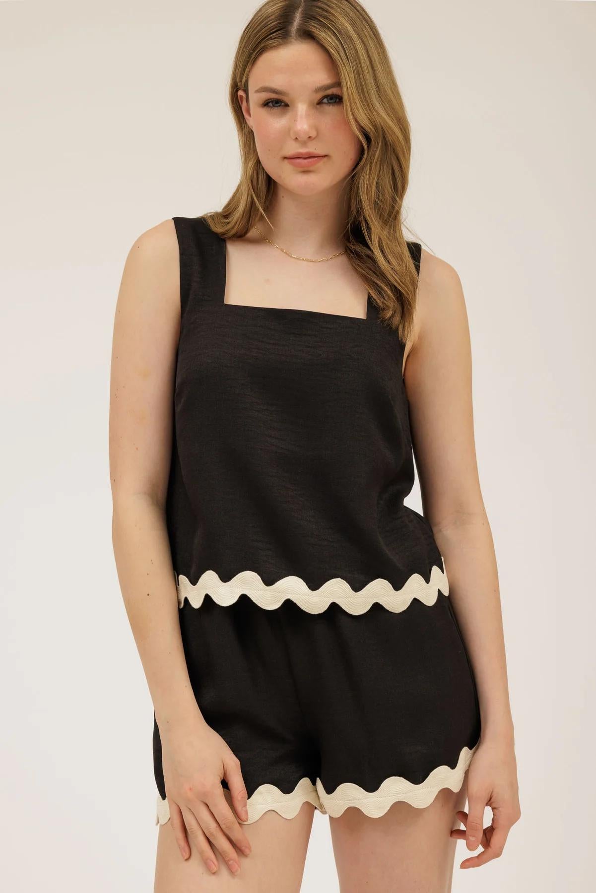 CONTRAST WAVY HEM SLEEVELESS SET