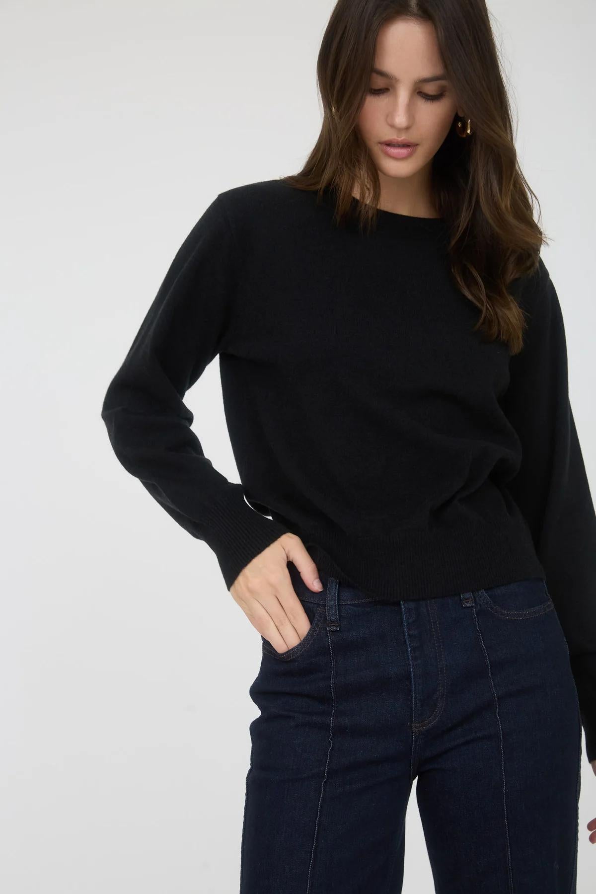 Black Crew Neck LS Knit Sweater