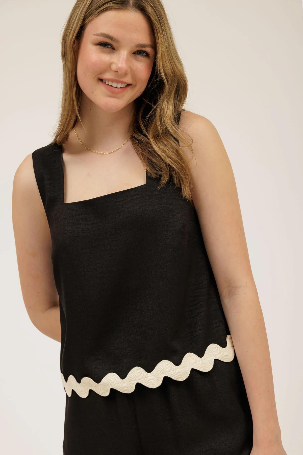 CONTRAST WAVY HEM SLEEVELESS SET