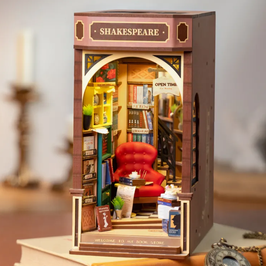 Rolife Book Nook Kit- Bookstore