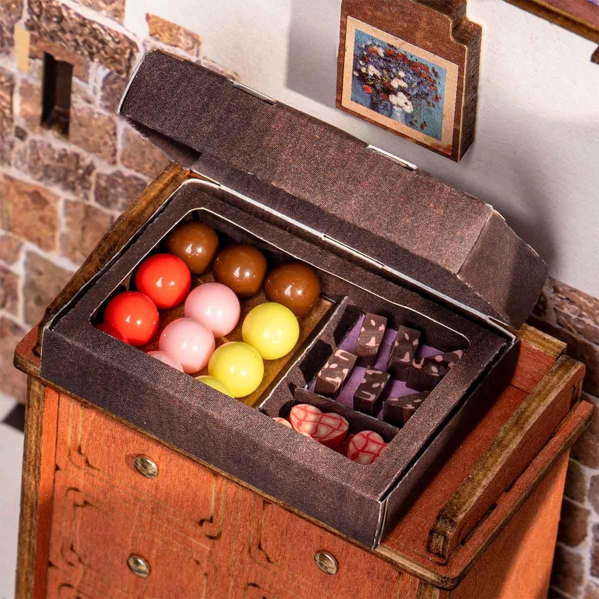 Rolife DIY Miniature House - Henry's Chocolate