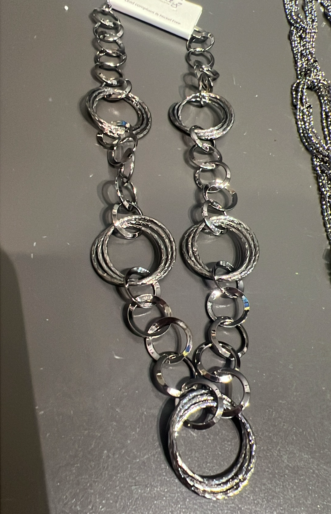 Metallic Circle Bunch Necklace