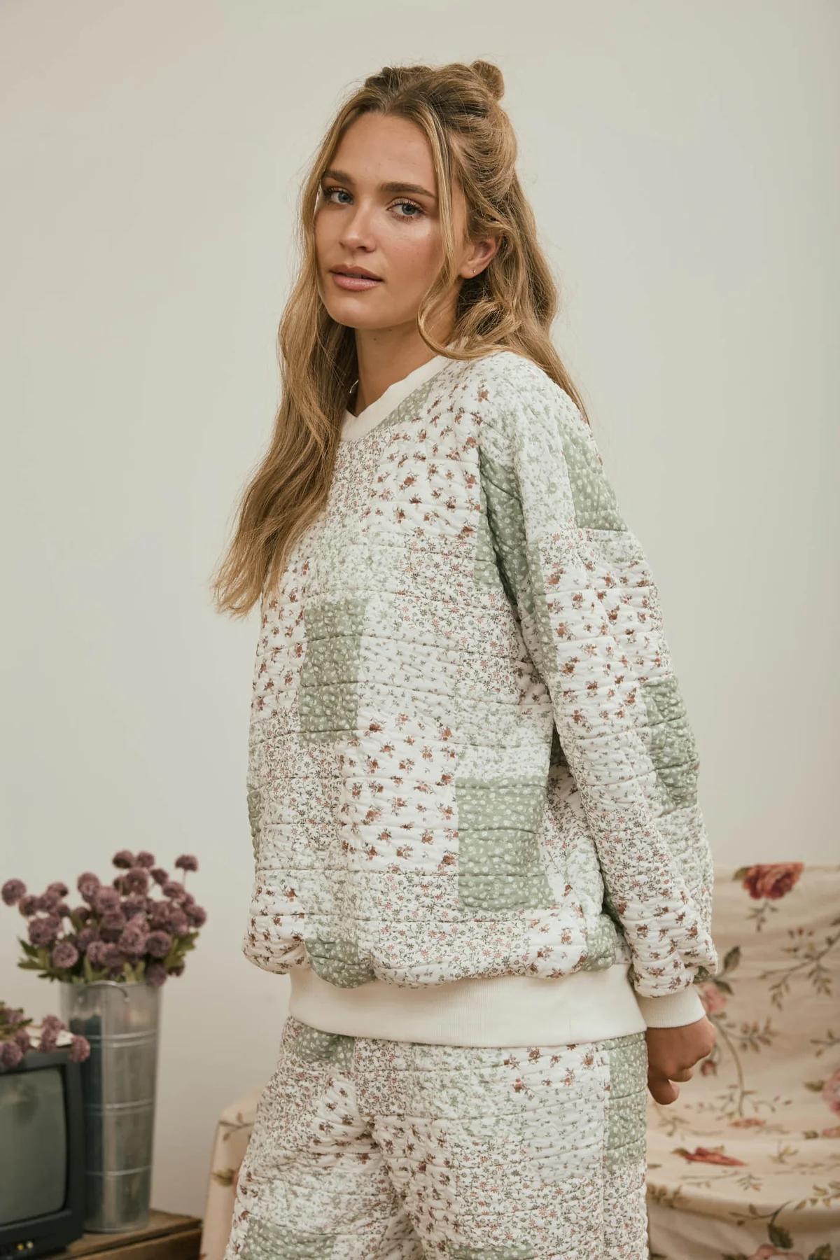 OLIVE MULTI-FLORAL PATCHWORK LONG SLEEVE KNIT TOP