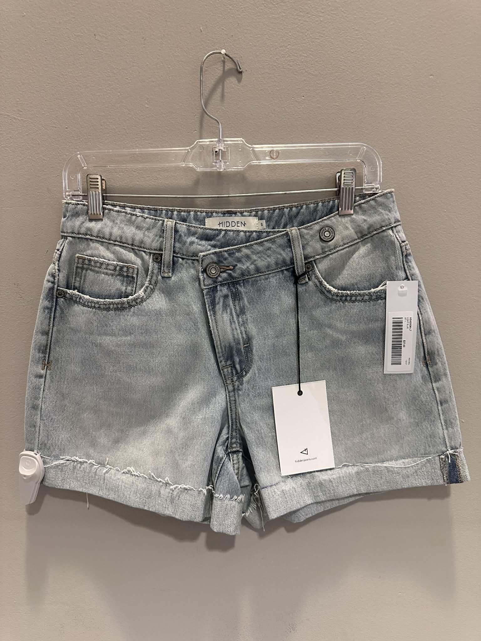 Hidden - Crossover Waist Mom Shorts