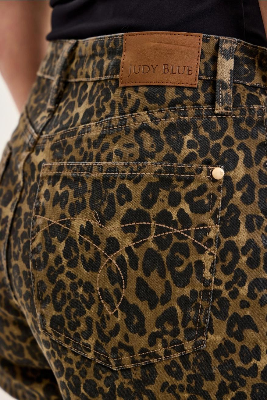 Judy Blue HW Cut Off Leopard Print Short