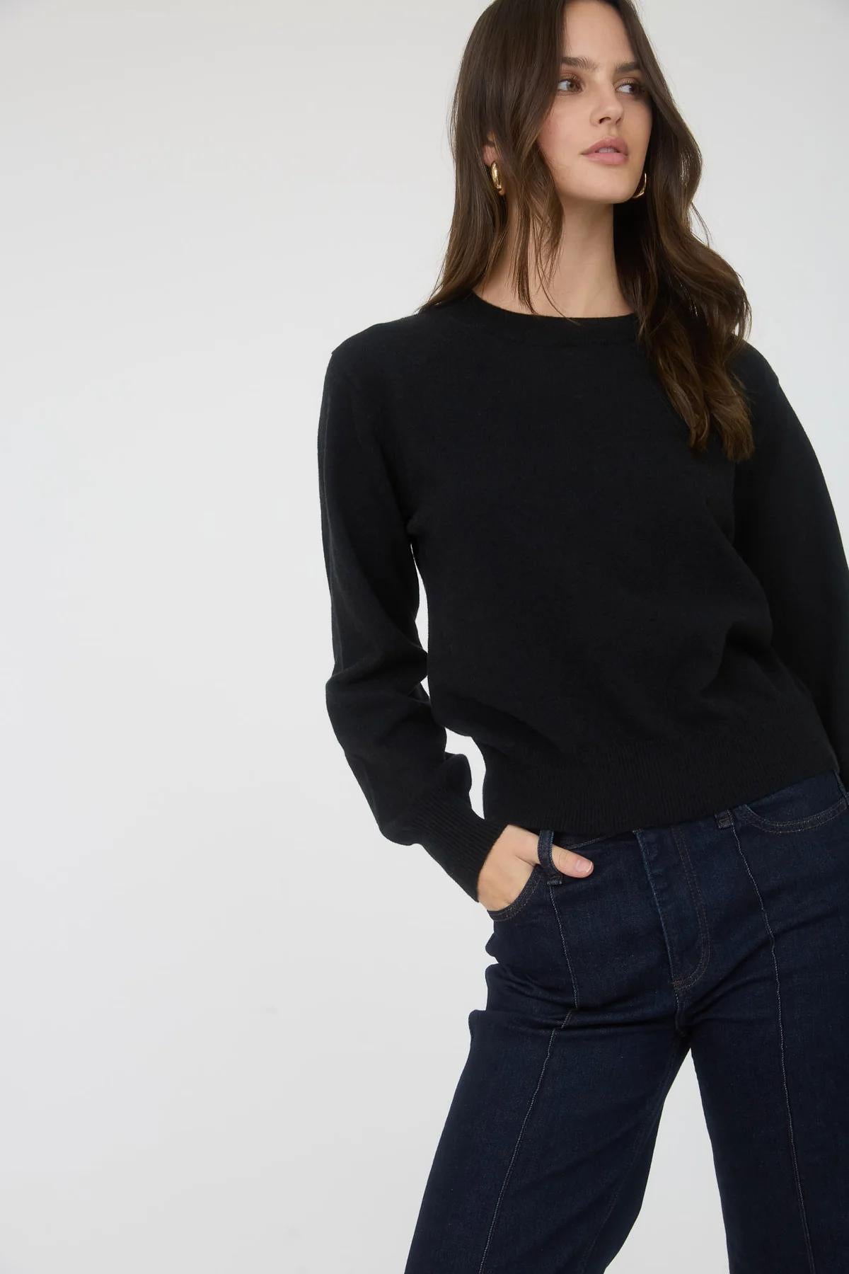 Black Crew Neck LS Knit Sweater