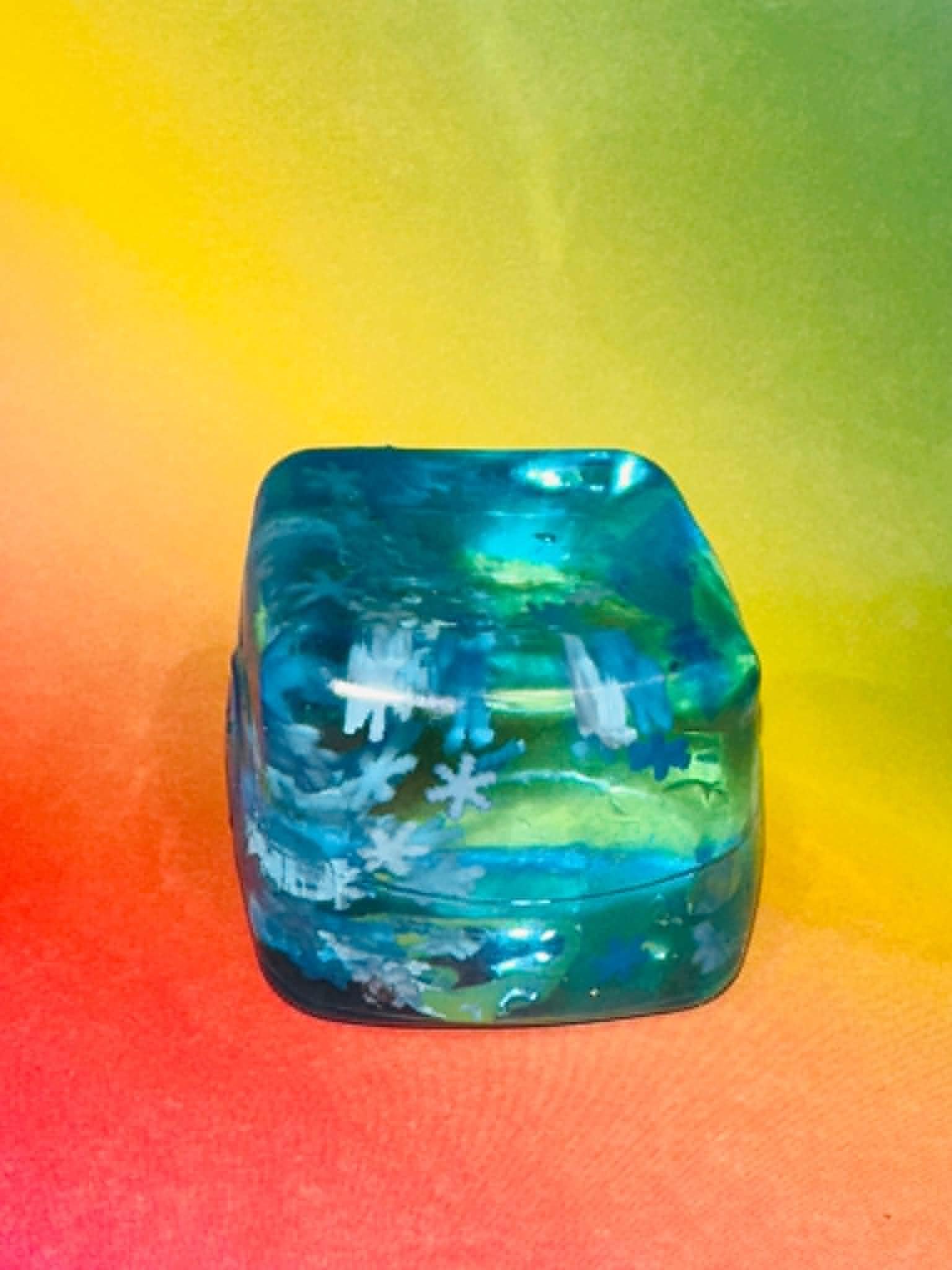 Snowflake Coconut Oil Cube