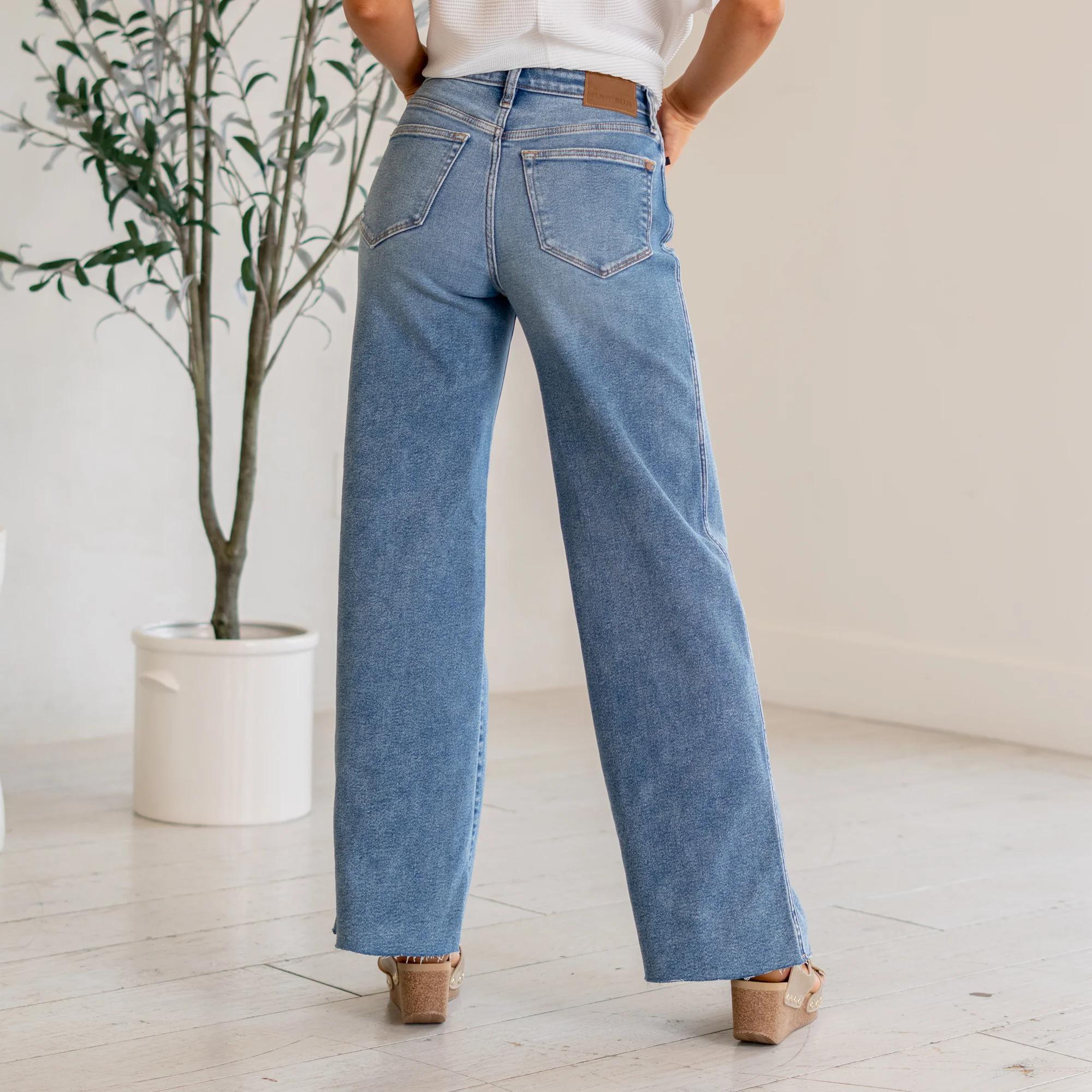 Judy Blue Vintage Wash Wide Leg Jeans