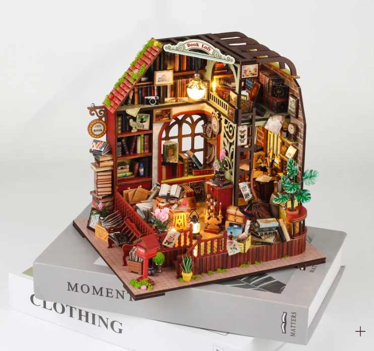 Hands Craft | Book Loft