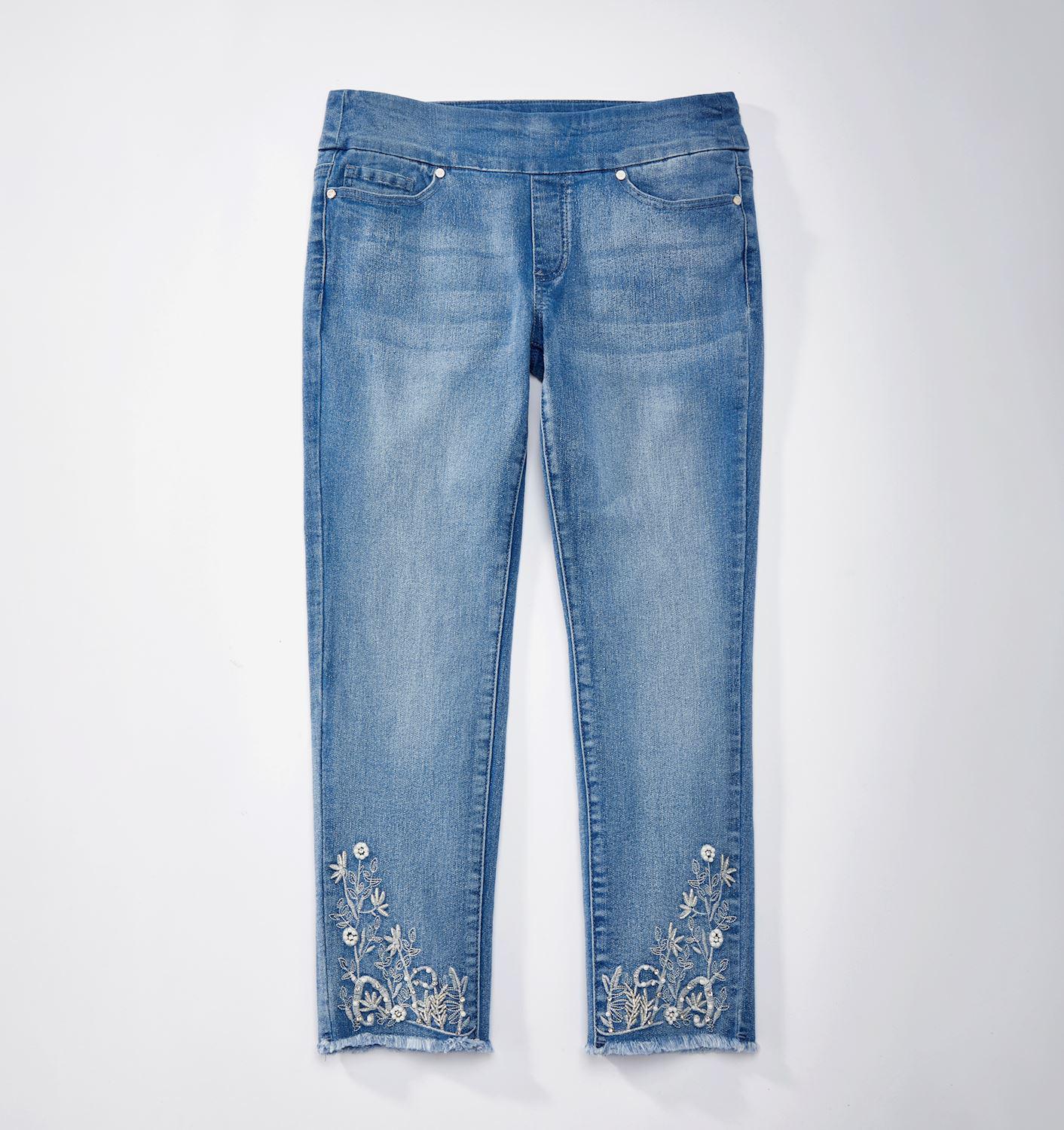 Embellished Capri Denim Pants