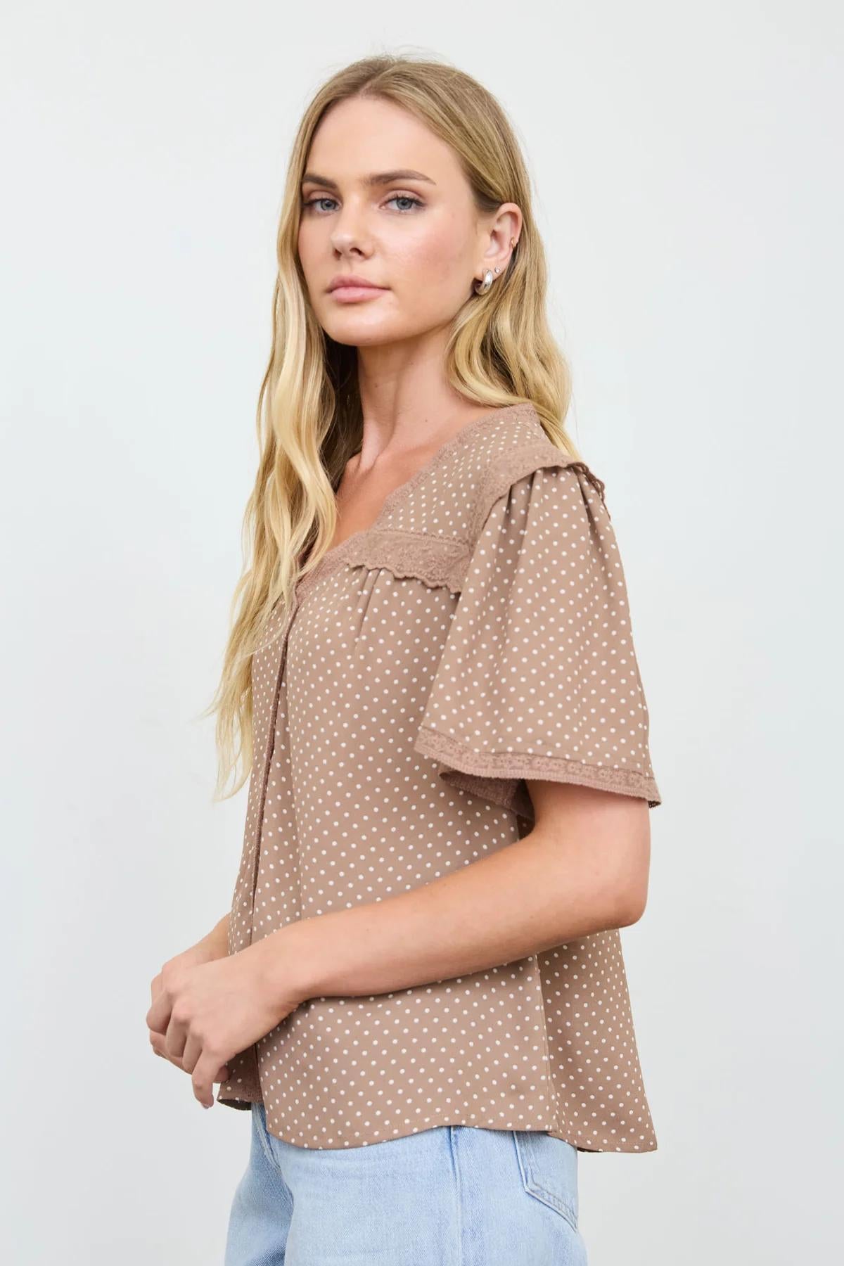 LIGHT BROWN POLKA DOT LACE SQUARE COLLAR SHORT SLEEVE BLOUSE