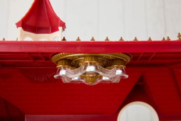 Calico Critters® Red Roof Riverside Manor
