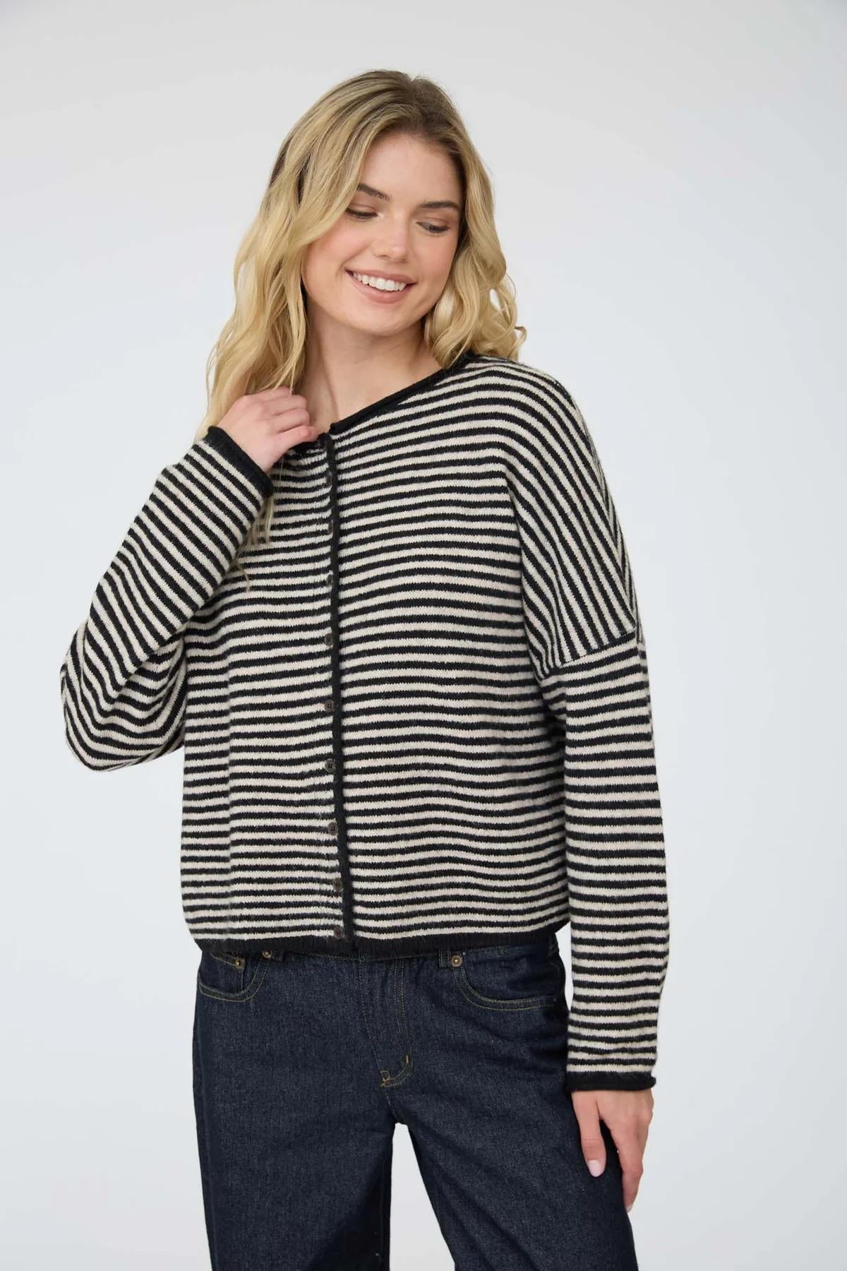 STRIPE RAW EDGE BUTTON DOWN LONG SLEEVE CARDIGAN