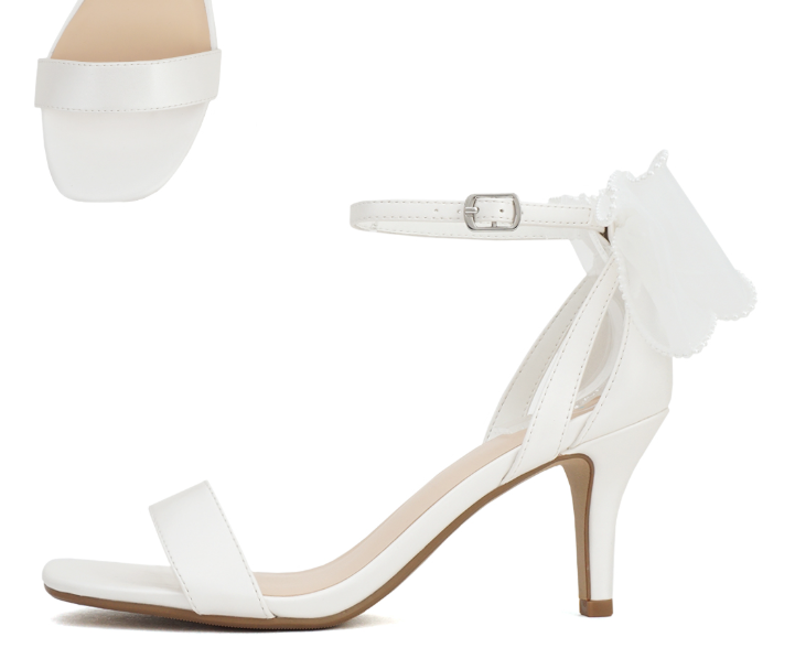 Dericia White Heels