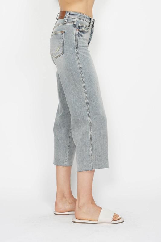 Judy Blue Tummy Control Crop Jeans