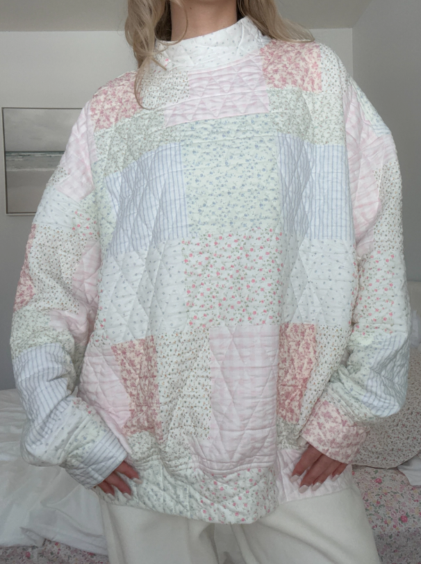 Quilted Pastel Mockneck Sweatshirt