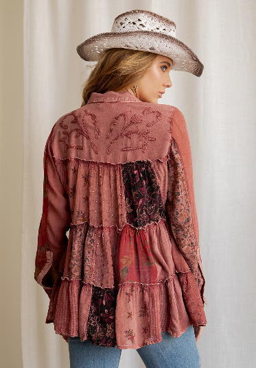 Vintage-style Distressed Knit Jhabla Top in Garnet