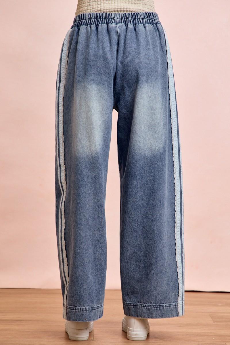 Washed Lace Contrast Sided Denim Pants