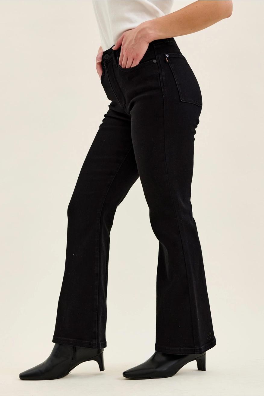 Judy Blue HW Black Petite T.C. Bootcut Jean