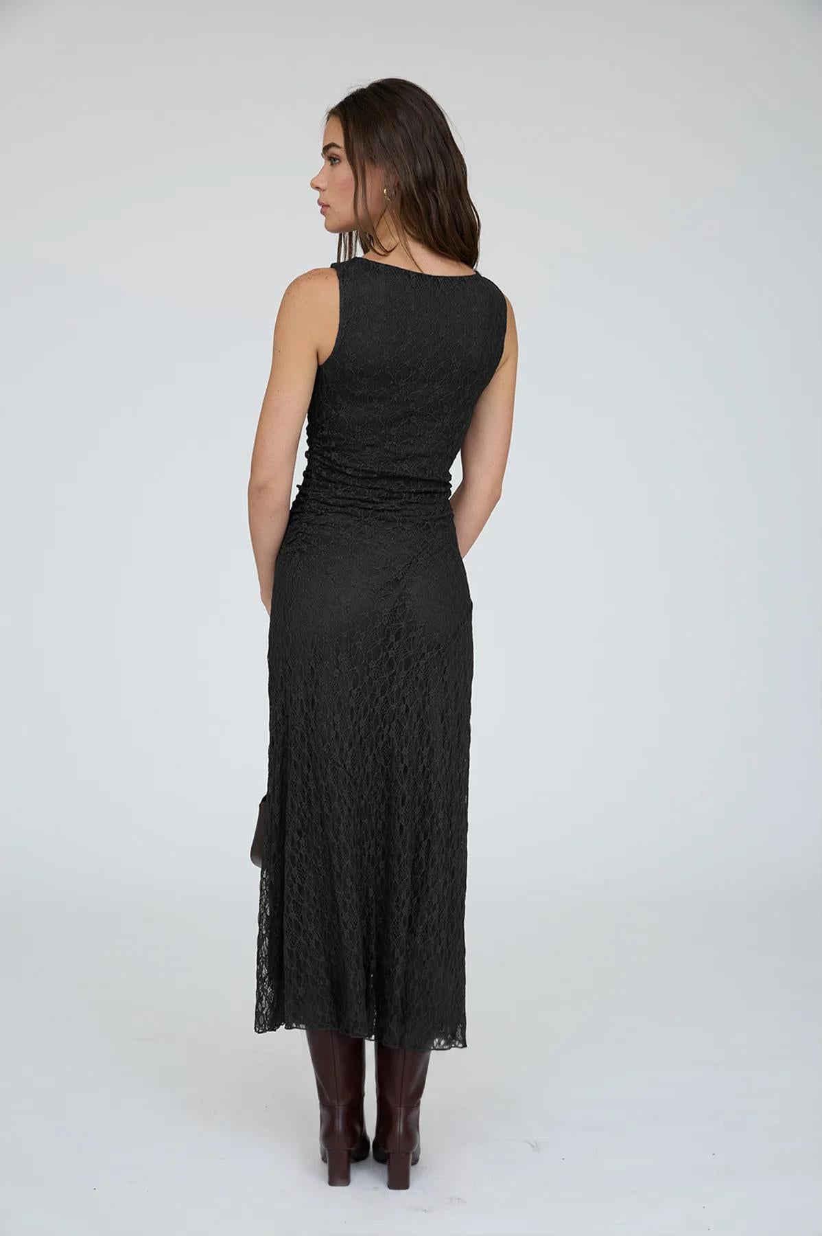 BLACK LACE RUCHED DETAIL TANK MIDI DRESS