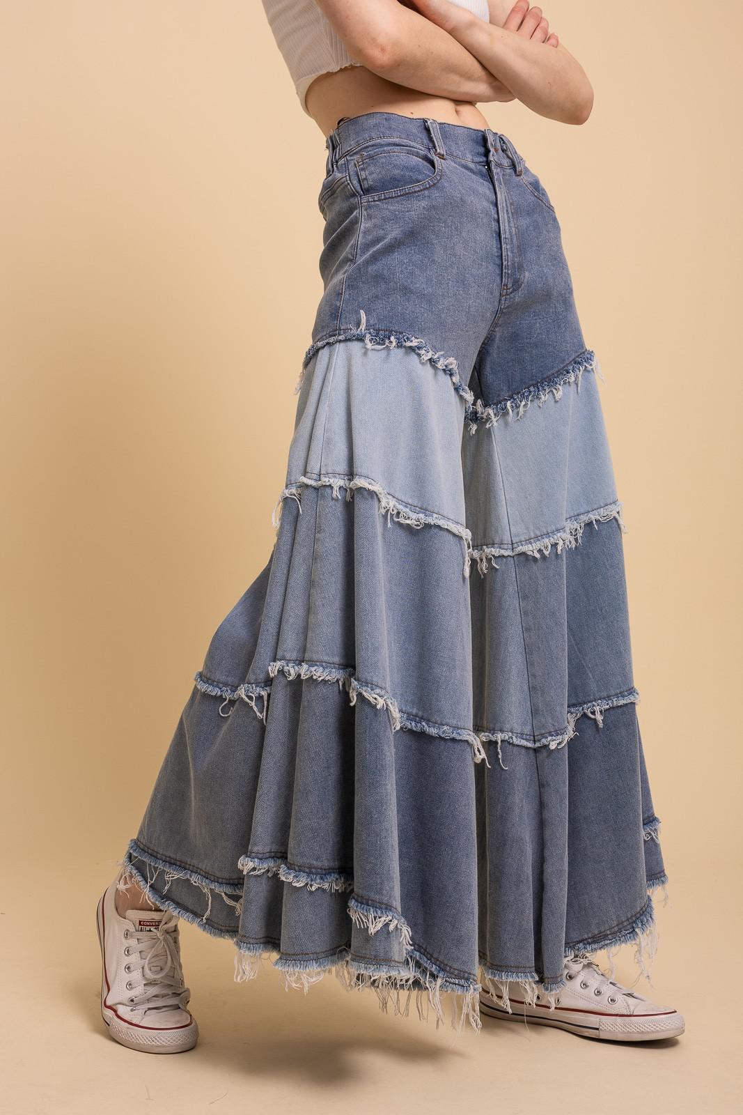 Tiered Contrast Denim Wide Leg Pants