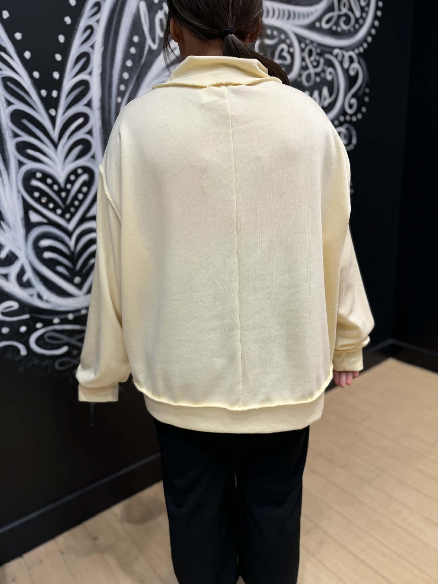 Stylive Mock-Neck Sweatshirt
