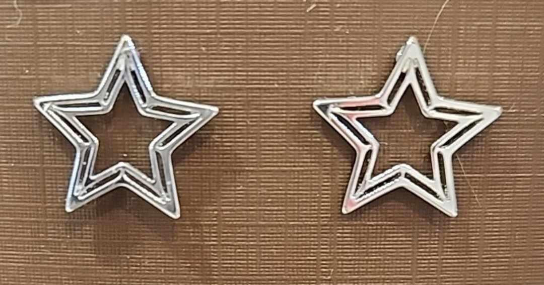 Silver Cage Wire Star Outline Post Earrings