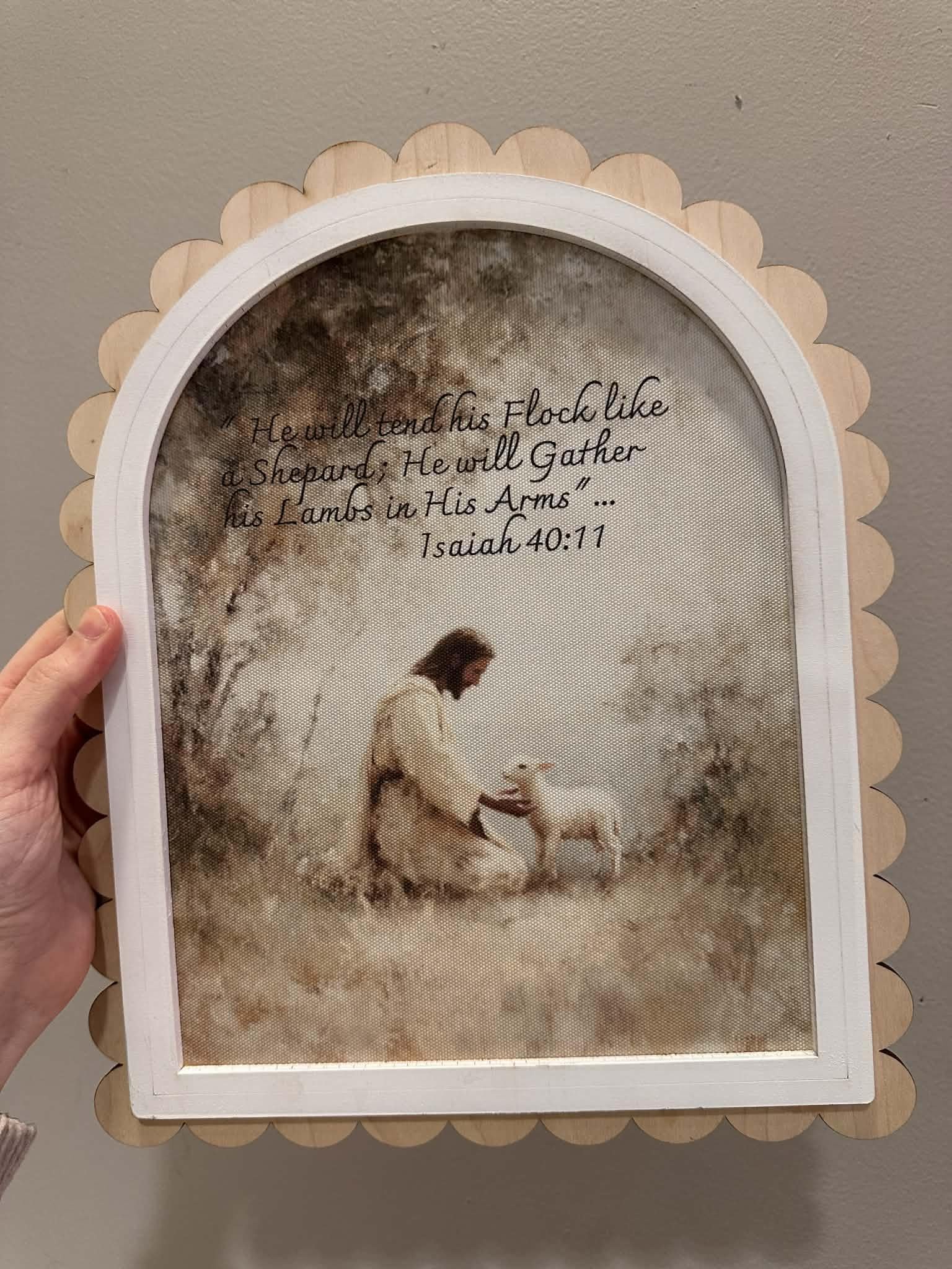 Sunday Paper Scalloped Window Pictures